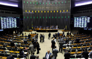 Governo abre o cofre para aprovar reforma da Previdência.